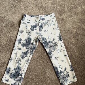 Peddler Pushers or Capris: Your Choice